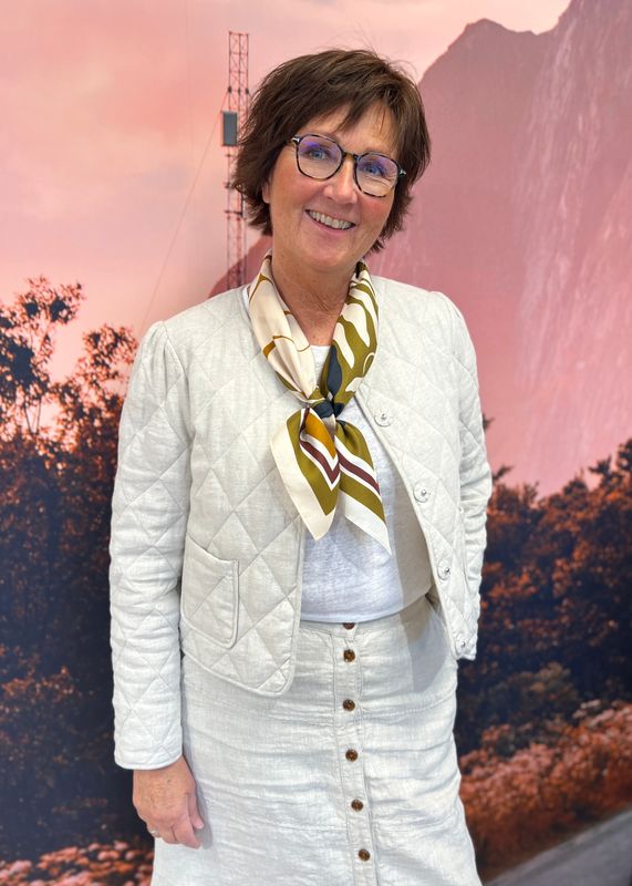 KATRIN URI - Kairo Jakke Natural Linen